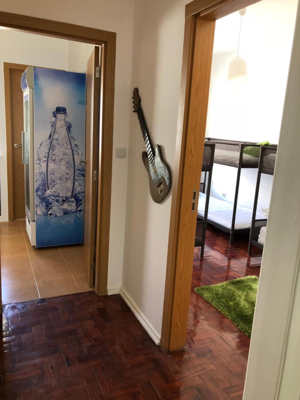 7 Rivers Hostel ลิสบอน ภายนอก รูปภาพ