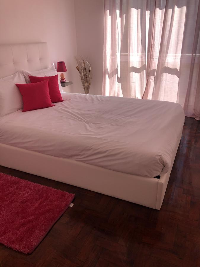 7 Rivers Hostel ลิสบอน ภายนอก รูปภาพ